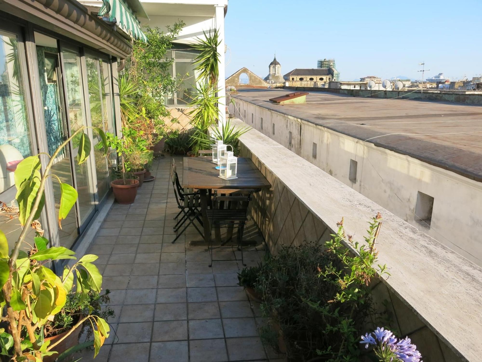 Historical Naples With Panoramic Terrace Appartement Buitenkant foto